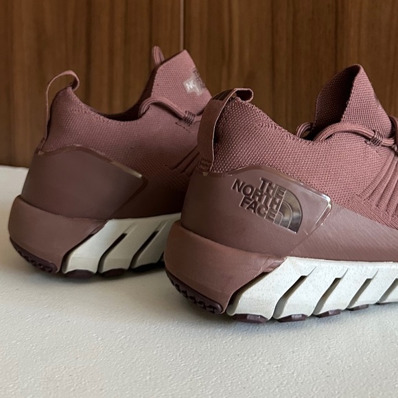 Oscilate Marron Purple-root Brown Womens The North Face Sneakers Size 7.5 - Picture 10 of 15